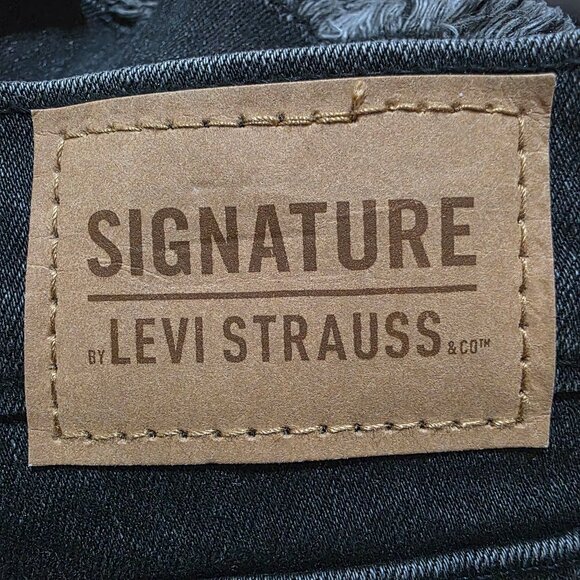 Levi Strauss Signature Heritage Cutoff Short High Rise Womens Sz 12/W31 & 18/W34 - Picture 8 of 11